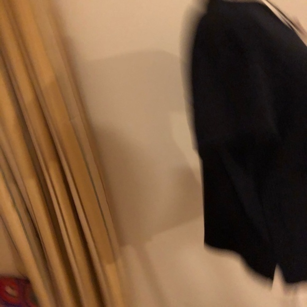 4/$25 Perry Ellis M Ribbed Tee Navy - Picture 3 of 4